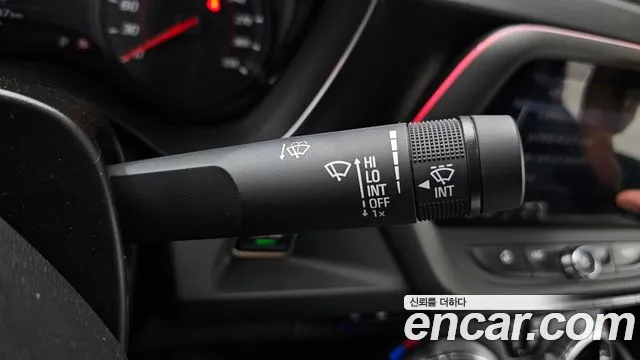 Chevrolet Camaro 2021 thumb 7