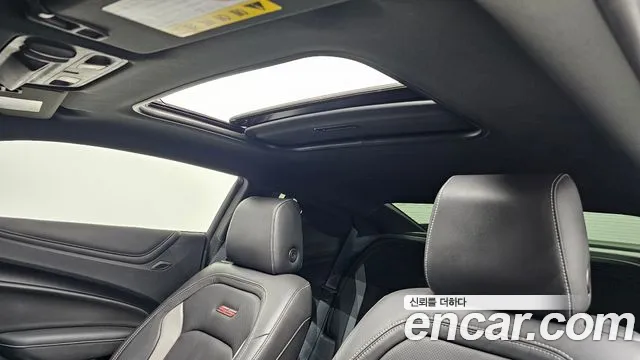 Chevrolet Camaro 2021 thumb 8