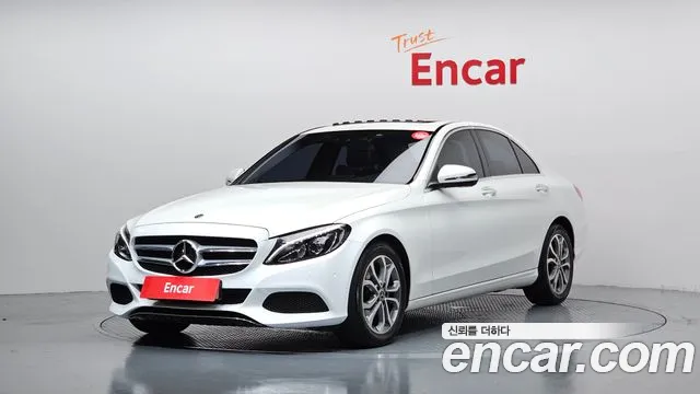 Mercedes-Benz C-Class 2017 thumb 5