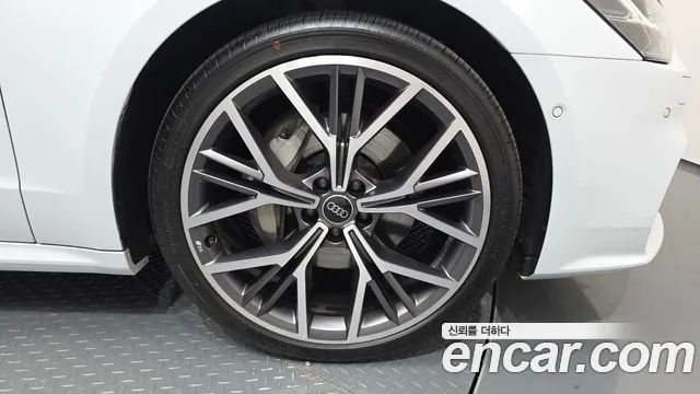 Audi A7 2025 thumb 2