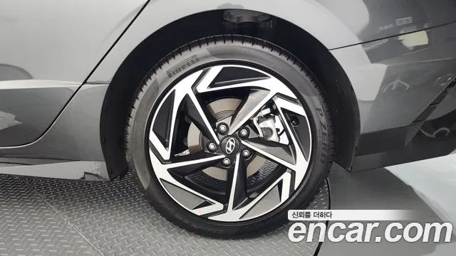 Hyundai (DN8) 2026 thumb 5