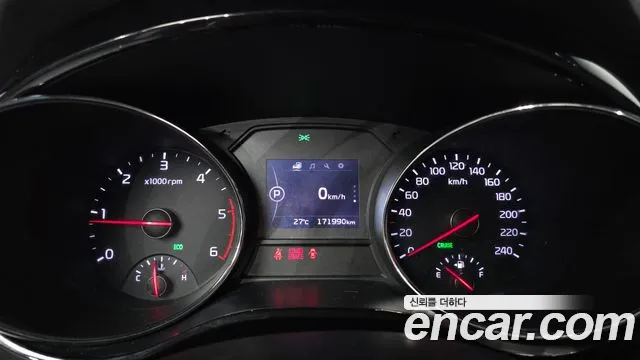 Kia Carnival 2016 thumb 2