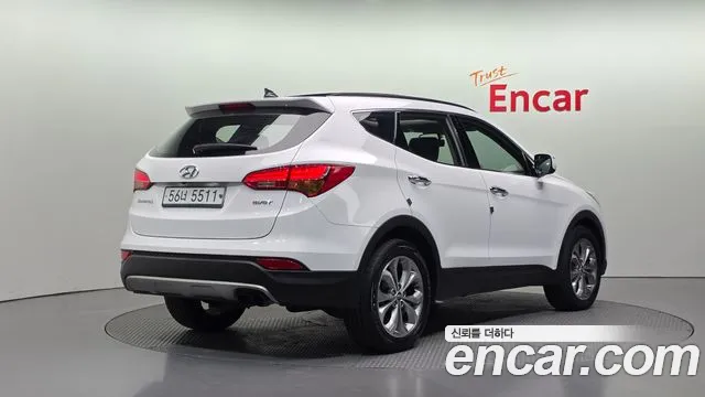 Hyundai Санта Фе 2013 thumb 2