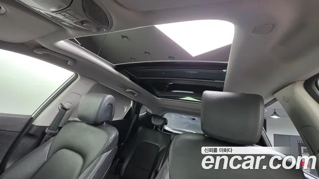 Hyundai Санта Фе 2013 thumb 11