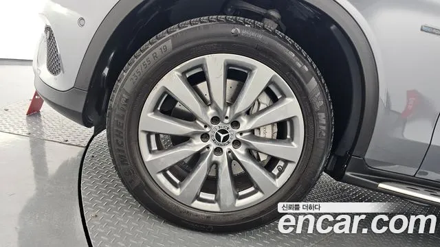 Mercedes-Benz GLC 2018 thumb 10