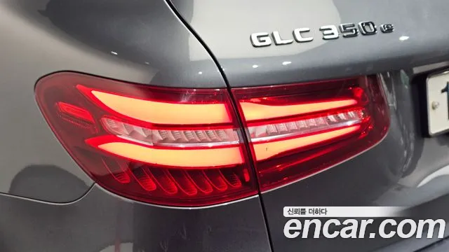 Mercedes-Benz GLC 2018 thumb 4