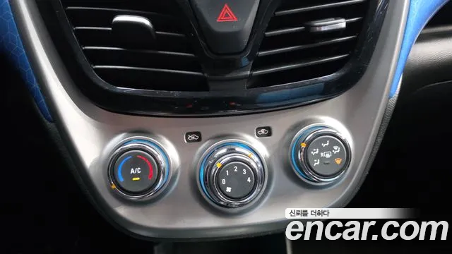 Chevrolet Spark 2017 thumb 4