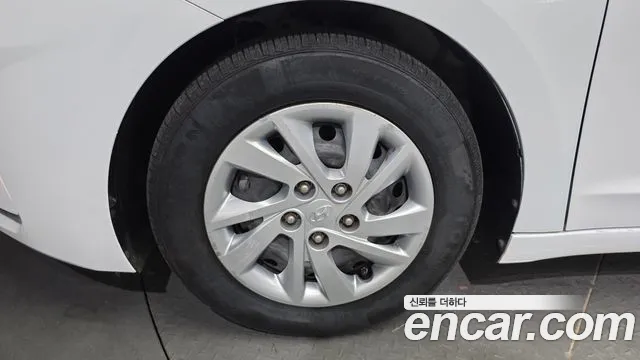 Hyundai Avante 2019 thumb 9