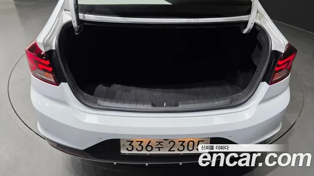 Hyundai Avante 2019 thumb 12