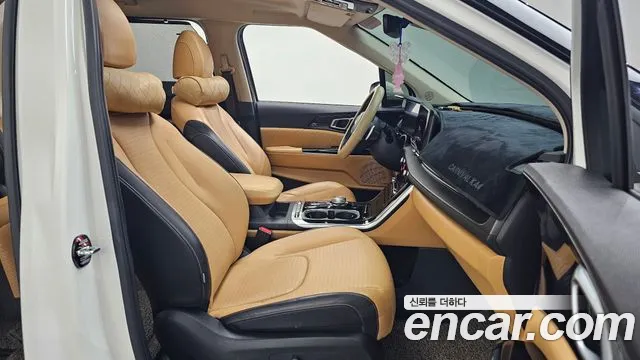 Kia Carnival 2020 thumb 4