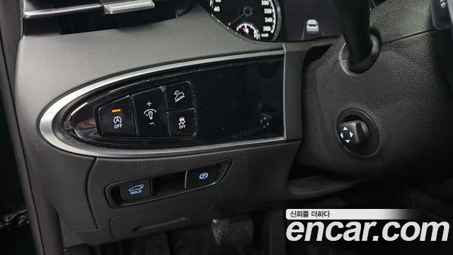 Genesis GV70 2022 thumb 12