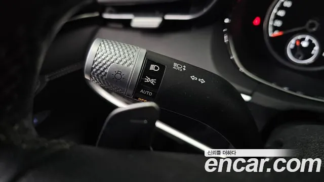 Genesis GV70 2022 thumb 8