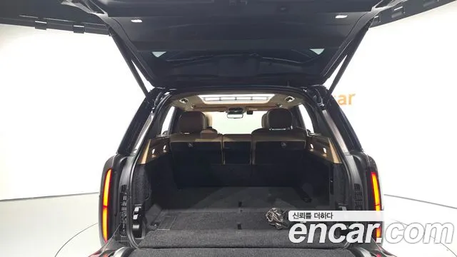 Land Rover Range Rover 2023 thumb 10