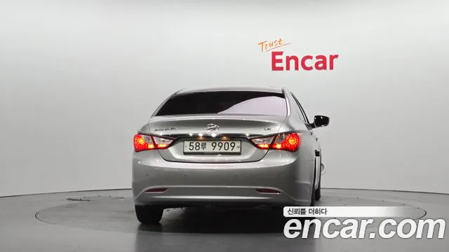 Hyundai Sonata 2014 thumb 2