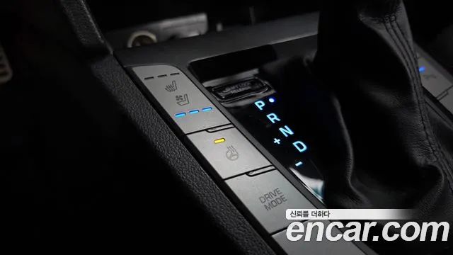 Hyundai Avante 2016 thumb 8