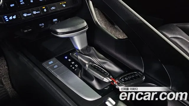 Hyundai Elantra 2020 thumb 10