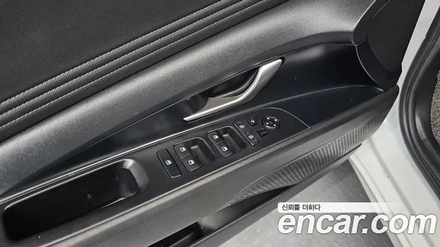 Hyundai Elantra 2020 thumb 3