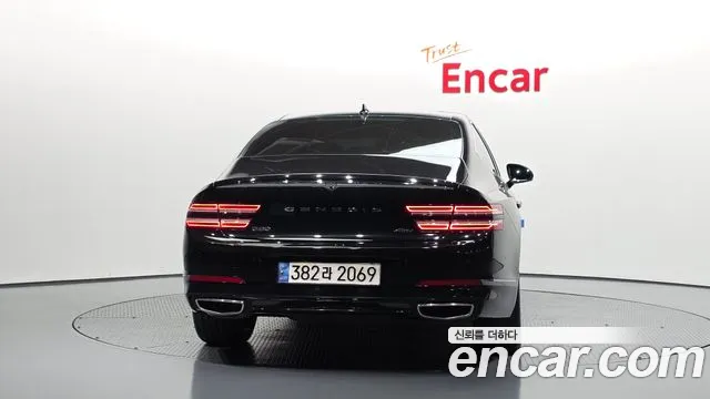 Genesis G80 2022 thumb 12