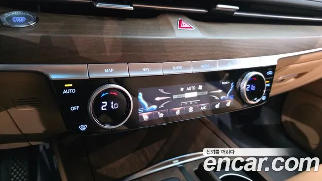 Genesis G80 2022 thumb 10
