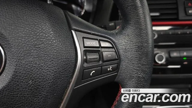 BMW 1 серии 2018 thumb 2