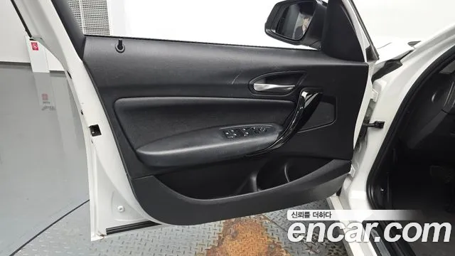BMW 1 серии 2018 thumb 4
