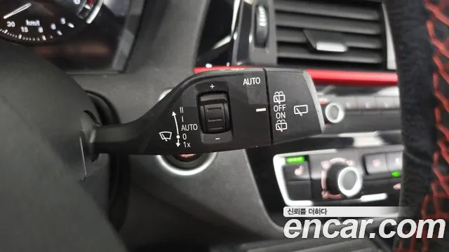 BMW 1 серии 2018 thumb 11