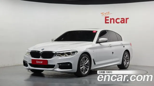 BMW 5 серии 2017 thumb 4