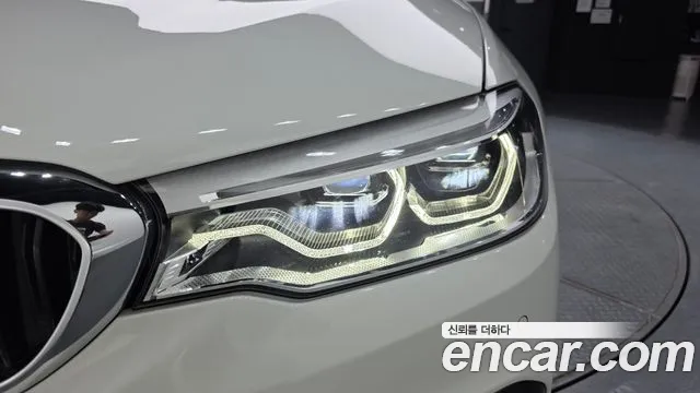BMW 5 серии 2017 thumb 8