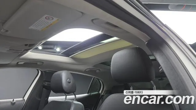 Mercedes-Benz A-Класс 2019 thumb 10