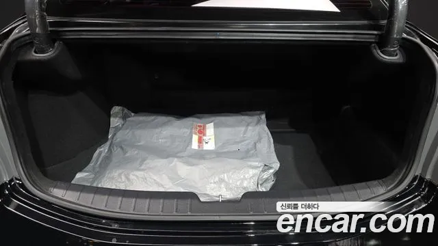 Hyundai Grandeur 2015 thumb 4