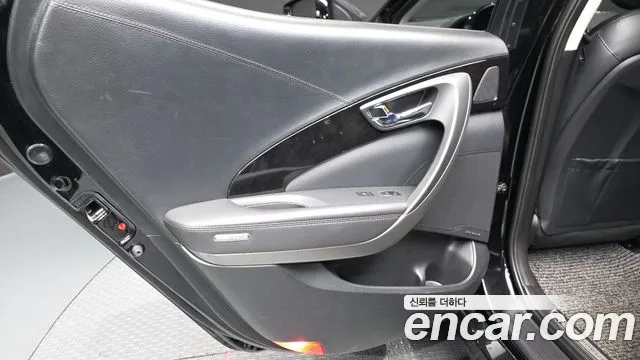 Hyundai Grandeur 2015 thumb 12