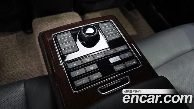 Hyundai Equus 2013 thumb 2