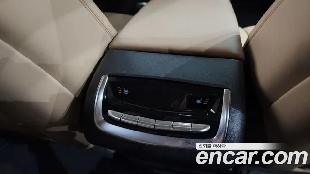 Cadillac XT6 2021 thumb 11