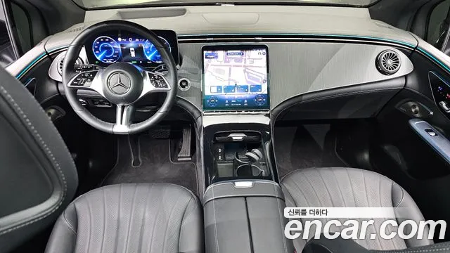 Mercedes-Benz EQE 2023 thumb 12