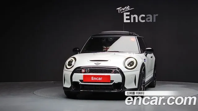 Mini Cooper S 2024 thumb 12