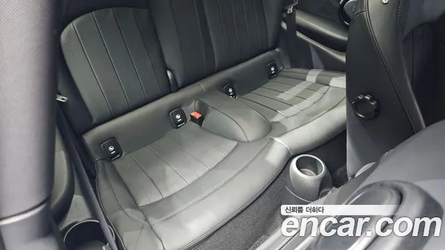 Mini Cooper S 2024 thumb 9