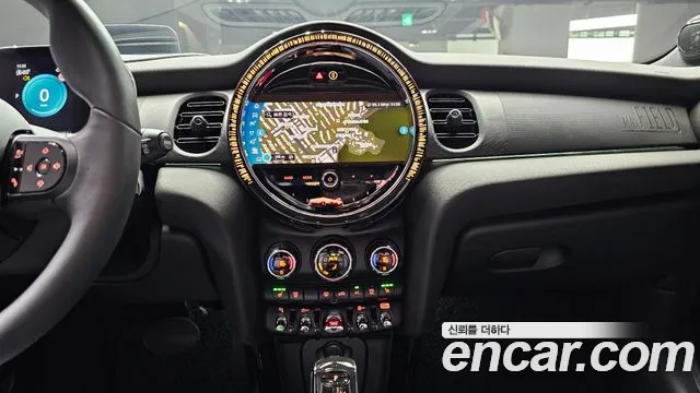 Mini Cooper S 2024 thumb 6