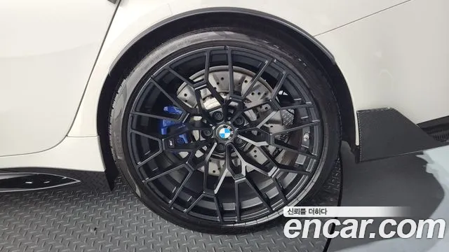 BMW M3 2023 thumb 7