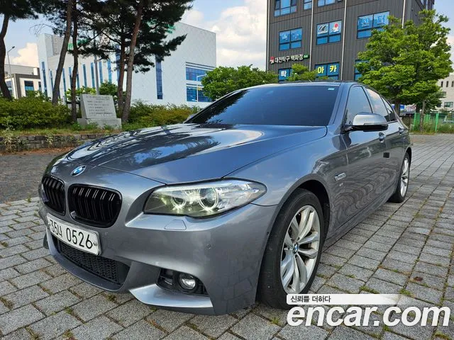 BMW 5 серии 2016 thumb 9