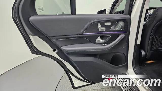 Mercedes-Benz E-Класс 2025 thumb 10