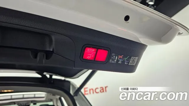 Mercedes-Benz E-Класс 2025 thumb 2