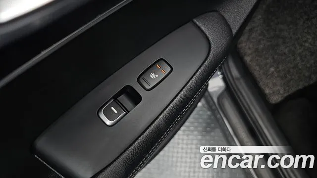 Kia Sorento 2016 thumb 9