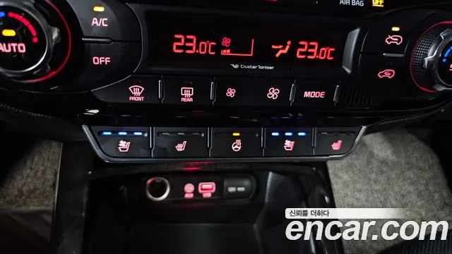 Kia Sorento 2016 thumb 3