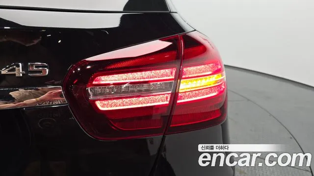 Mercedes-Benz A-Класс 2018 thumb 11