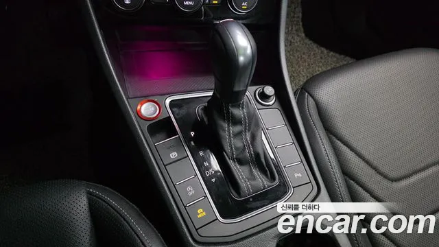 Volkswagen Jetta 2021 thumb 9