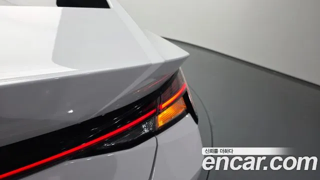 Hyundai Elantra 2023 thumb 11