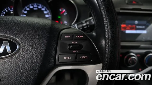 Kia Morning 2015 thumb 5