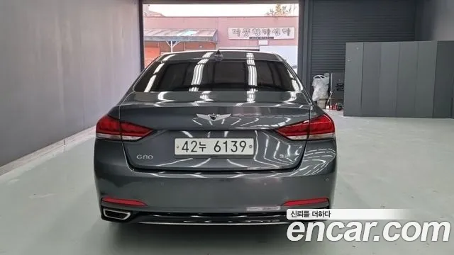 Genesis G80 2018 thumb 4