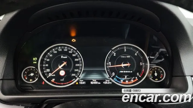 BMW 5 серии 2016 thumb 7