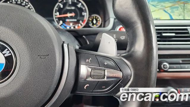 BMW 5 серии 2016 thumb 12